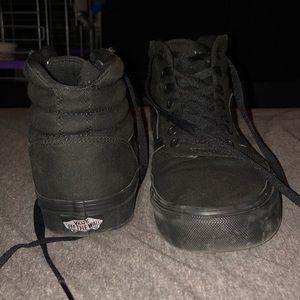 Vans Shoes - Black vans Vans Shoes - Black vans